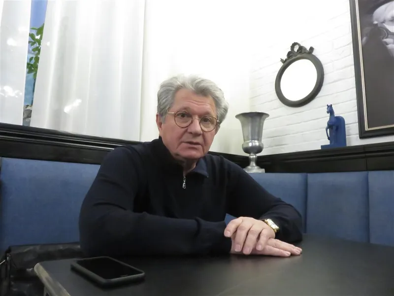 Андрей Ильин: «Я впервые столкнулся с такой режиссурой, с таким видением театра, раньше я не проходил такого рода уроков в постижении профессии и понимании ее».