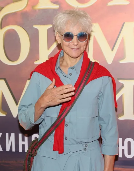 Людмила Артемьева