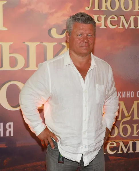 Олег Тактаров