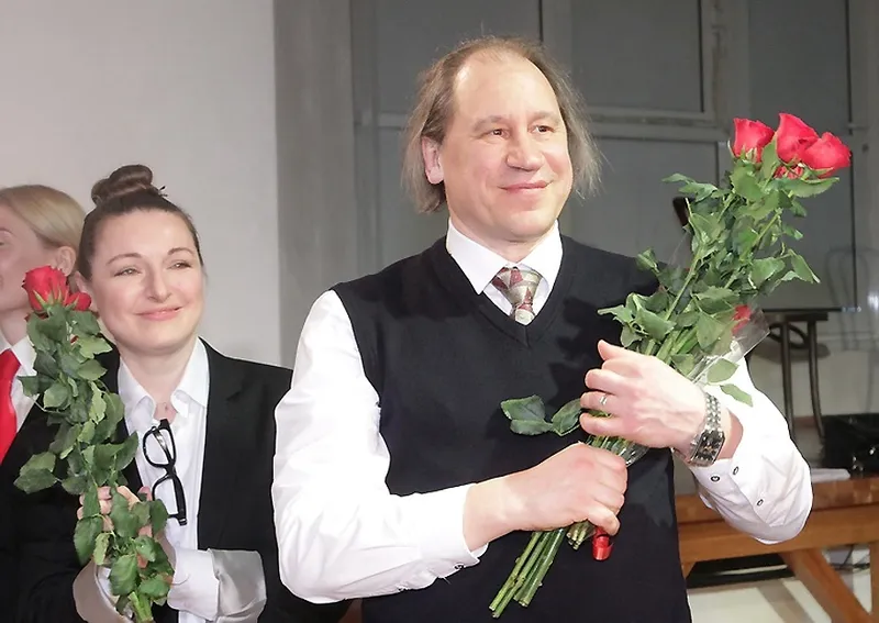 «Школа драматического искусства» - «Сага века: битва за любовь».