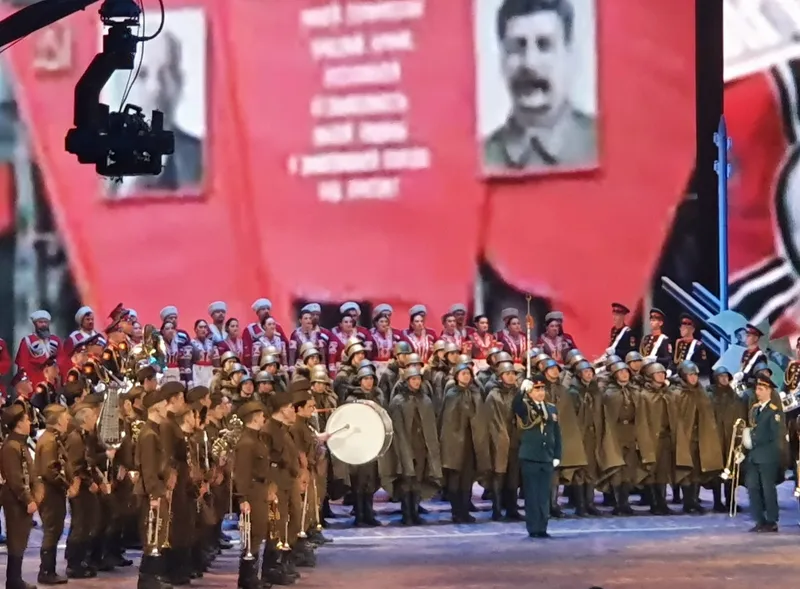 «Уроки истории» в ГКД.