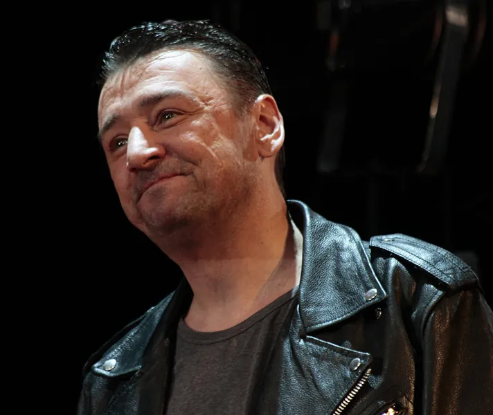 актер Дмитрий Цурский в роли Другого