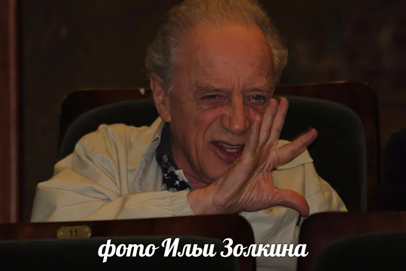 Заслуженный артист России Александр Карпов