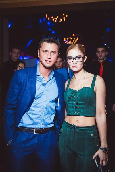 Павел Прилучный и Агата Муциниеце