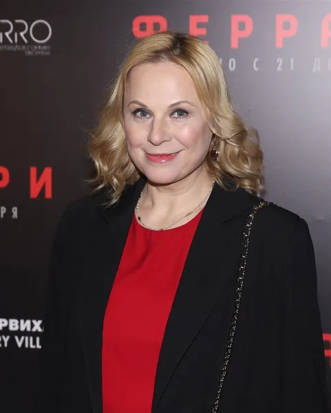 Дина Корзун
