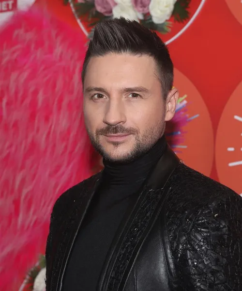 Сергей Лазарев