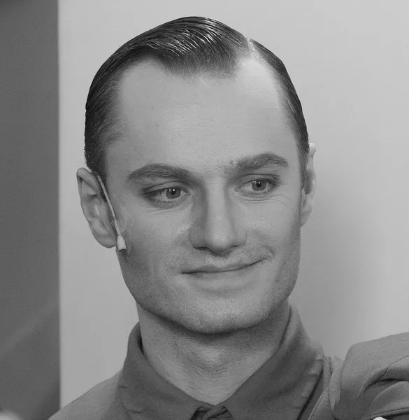 актер Станислав Беляев