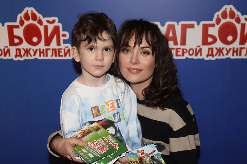 Екатерина Олькина с сыном Мироном