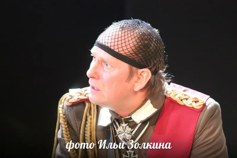 Владимир Постников в роли Одоакра