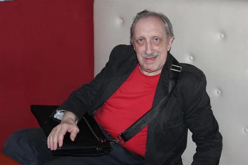 актер Николай Аверюшкин