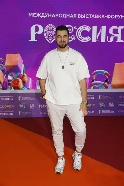 Вячеслав Макаров