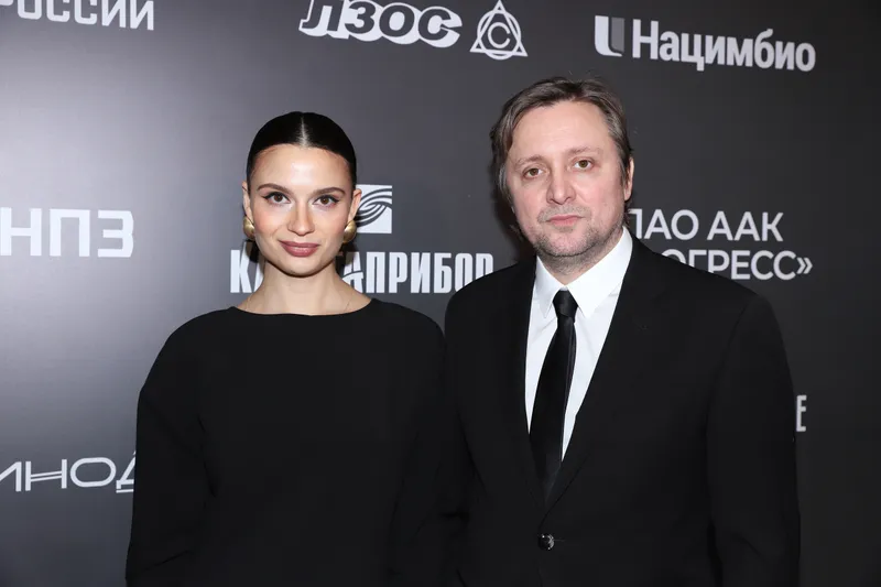 Артем Михалков, Дарья Баженова