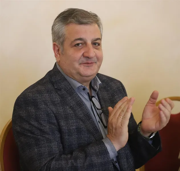 Рубен Затикян