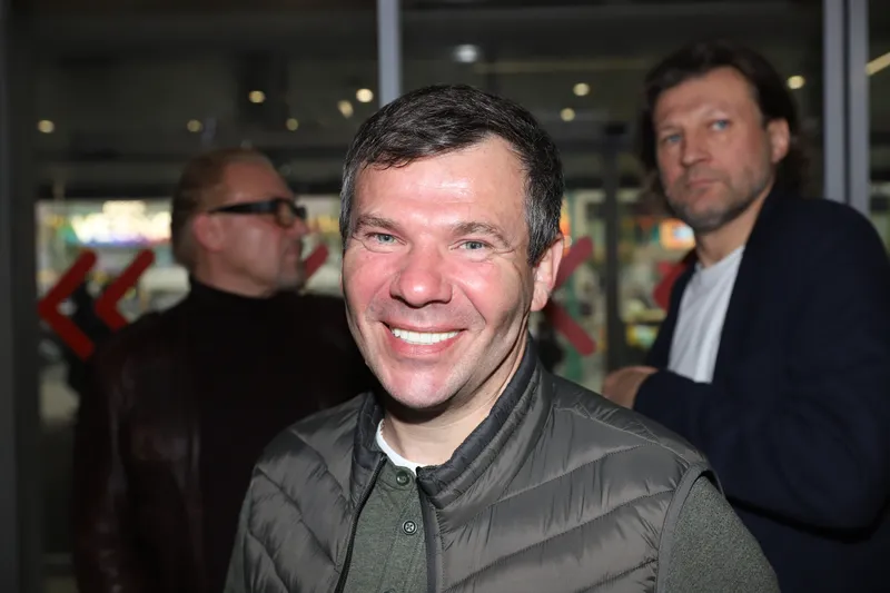 Максим Важов