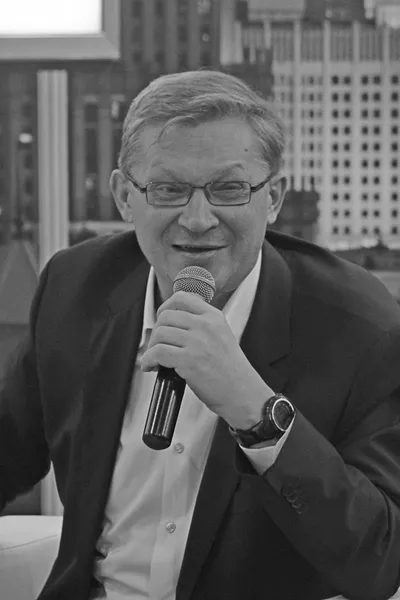 политик, историк Владимир Рыжков