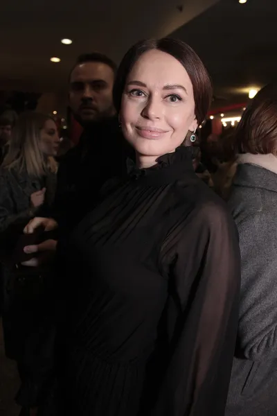 актриса Ирина Безрукова