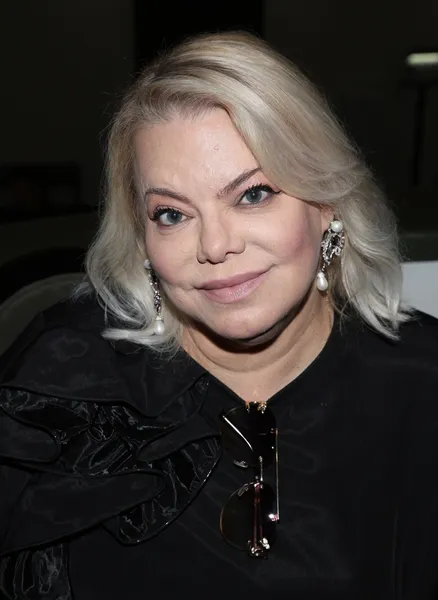 Яна Поплавская