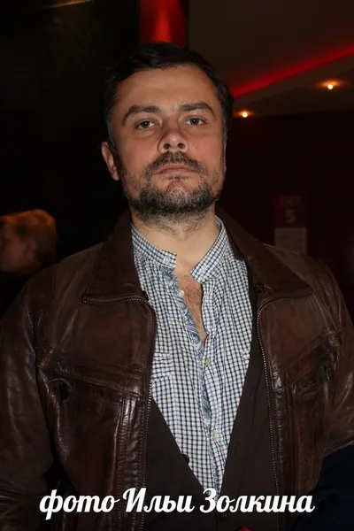 актер Станислав Николаев