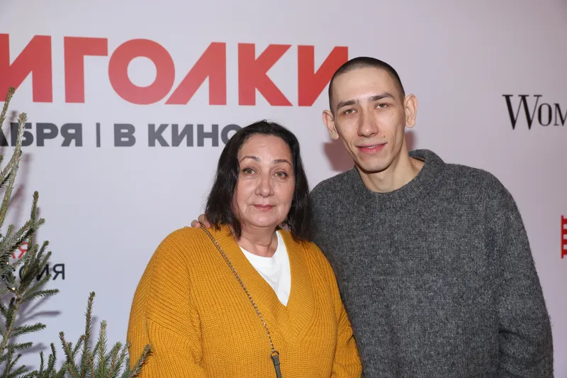 Владимир Гарцунов с мамой