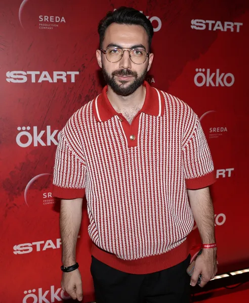Карен Адамян