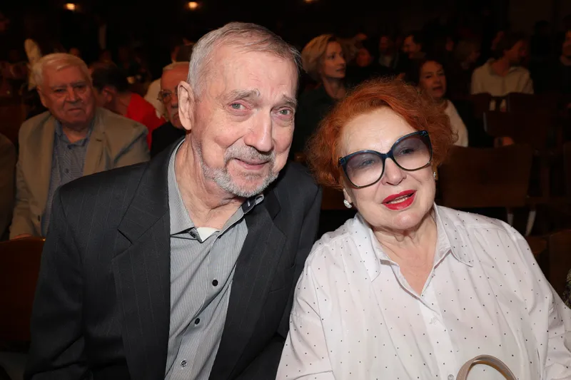 Евгений Киндинов, Галина Киндинова