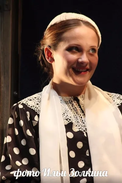 Арина Автушенко в роли Ханы
