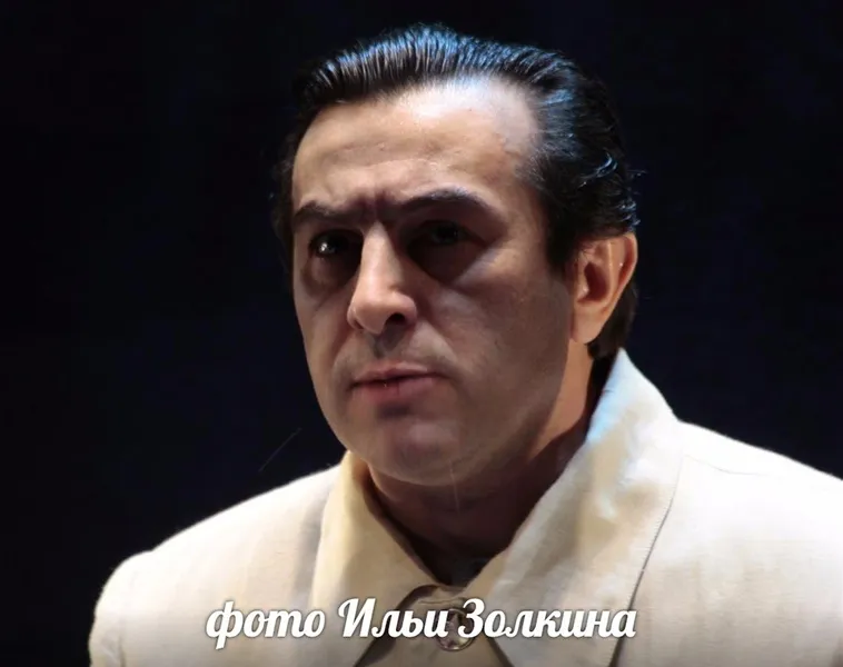 Игорь Петров в роли Чернышова