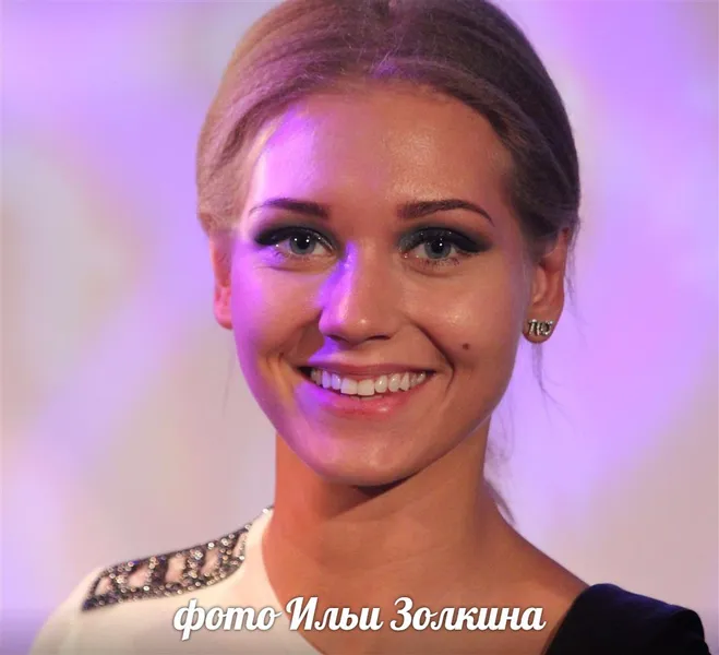 актриса Кристина Асмус