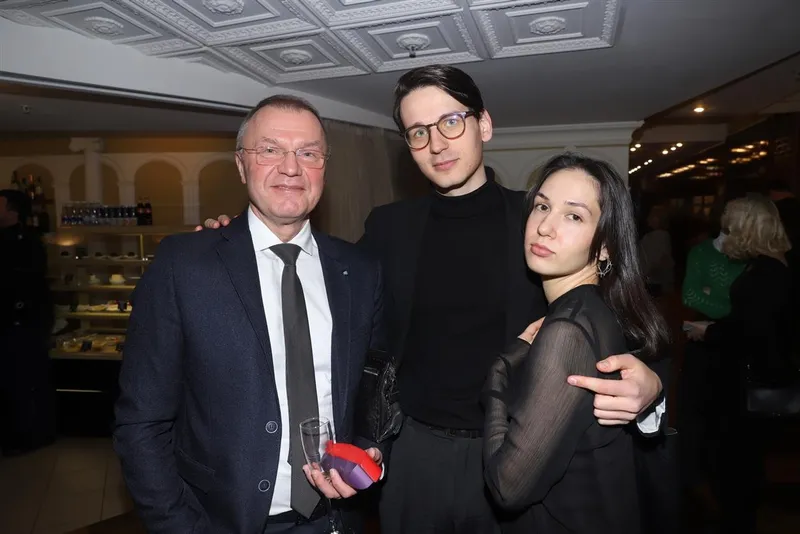 Валерий Градковский, Федор Пшеничный со спутницей