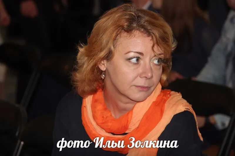 актриса Екатерина Александрушкина