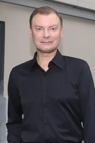 Константин Константинов