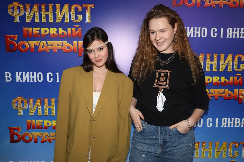Эвелина Мазурина, Арина Рожкова