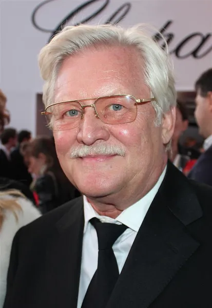режиссер Юрий Кара