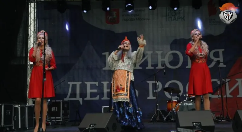Песня Бабы Яги «Welcome to Russia».