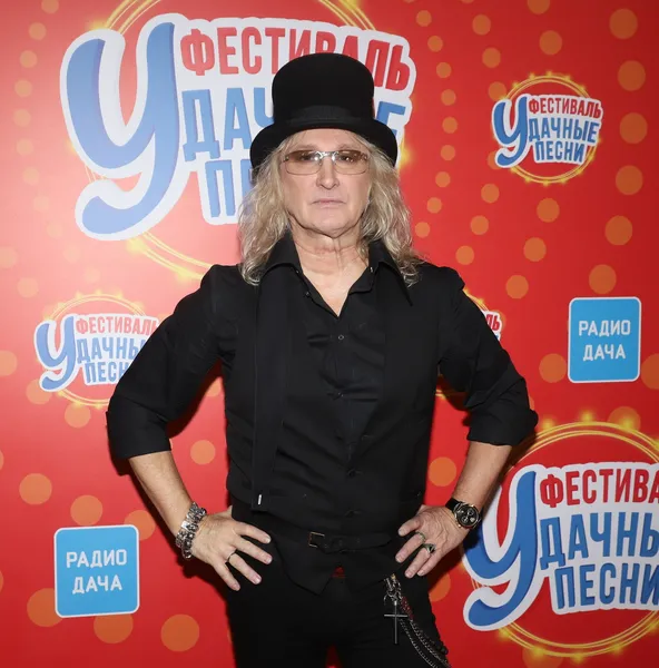 Александр Иванов