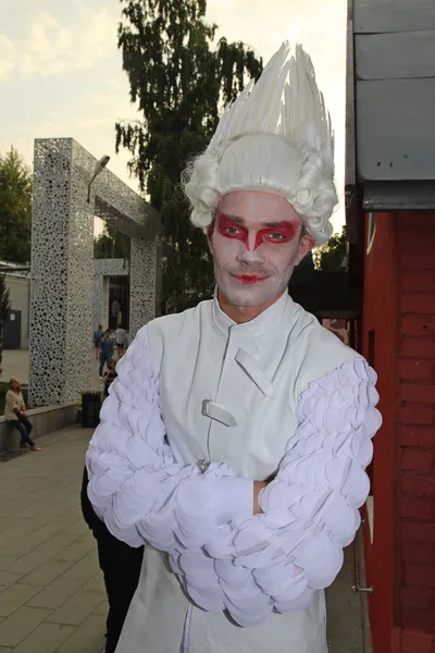 актер Максим Матвеев