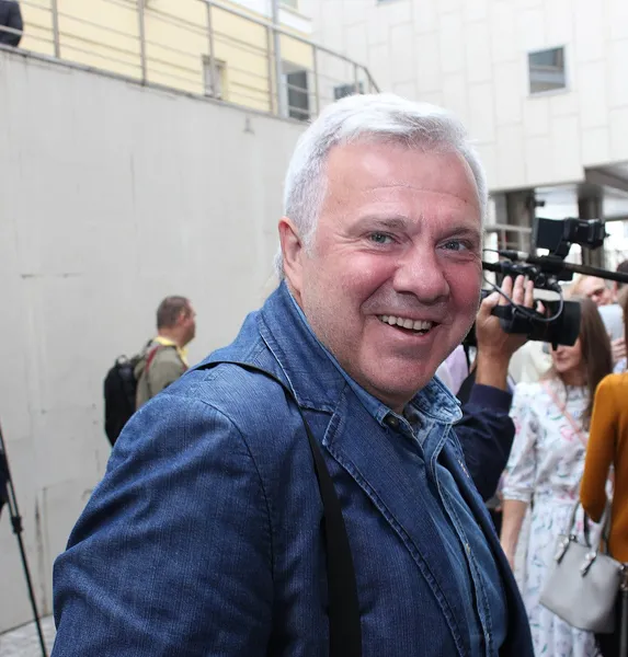 Народный артист России Михаил Хомяков