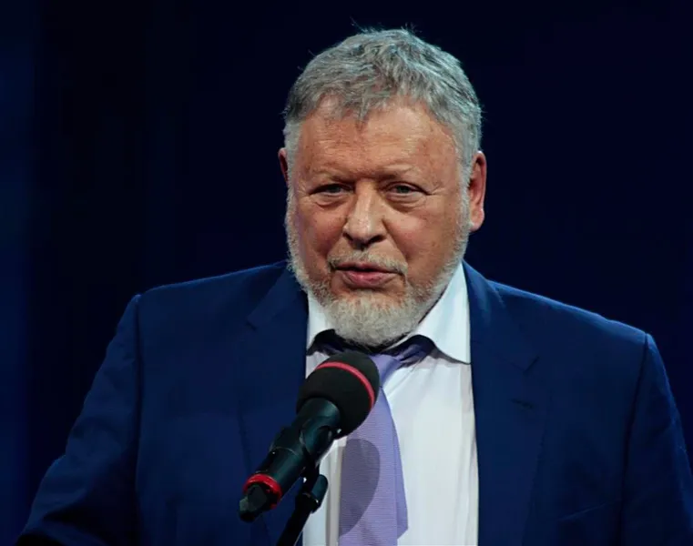 литературовед, историк Игорь Волгин