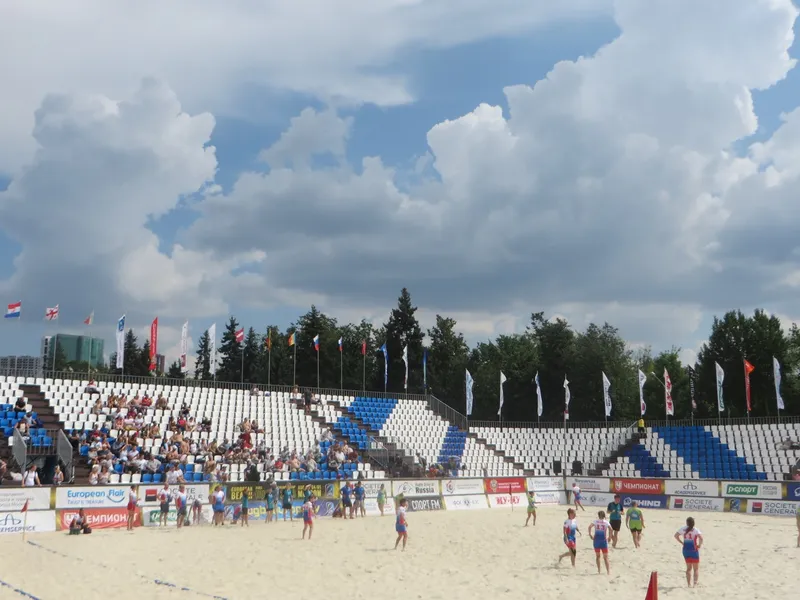 Сборные России – Чемпионы Европы по пляжному регби.