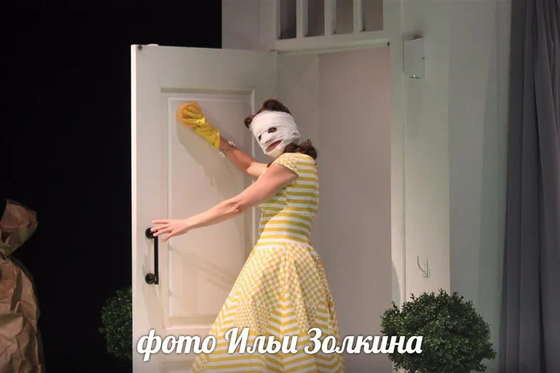 Елена Морозова в роли Жены писателя