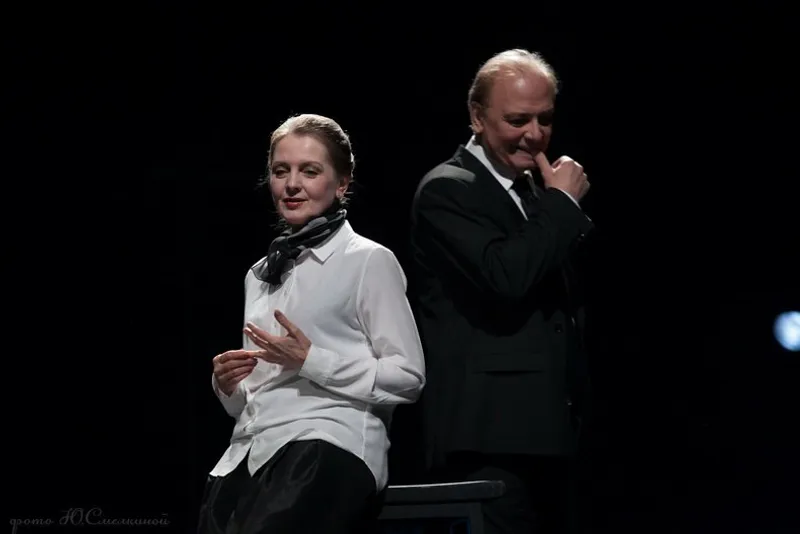 текст Ильи Золкина, фото Юлии Смелкиной lensov-theatre.spb.ru