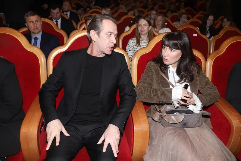 Торжественная церемония закрытия кинофестиваля XX кинофестиваля "Лучезарный ангел"