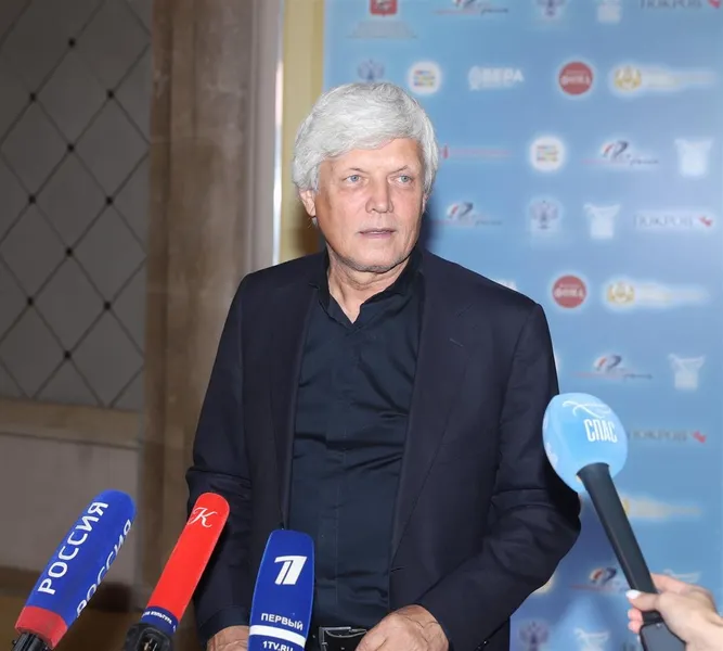 Александр Галибин