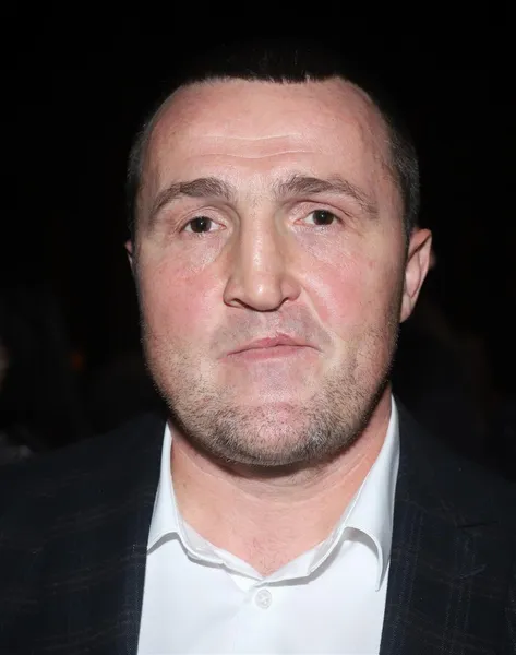 Денис Лебедев