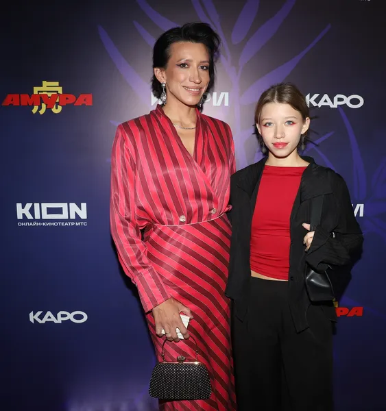 Елена Борщева с дочерью Мартой