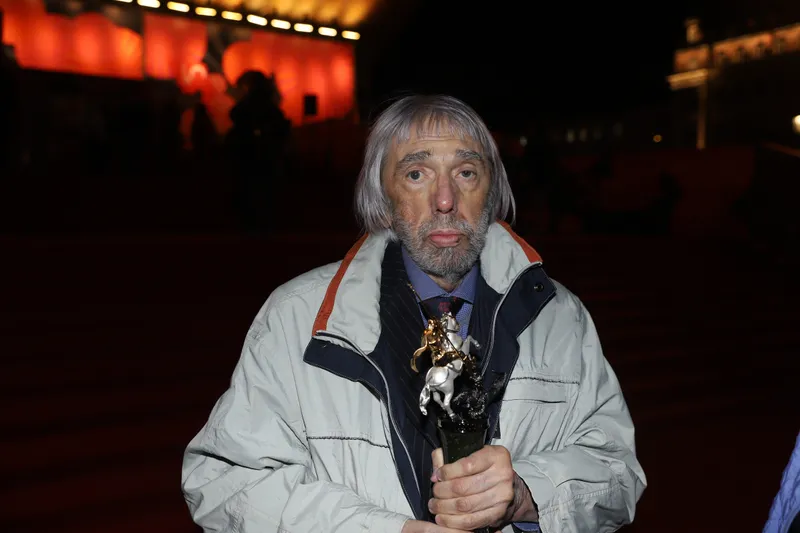 Эдуард Артемьев