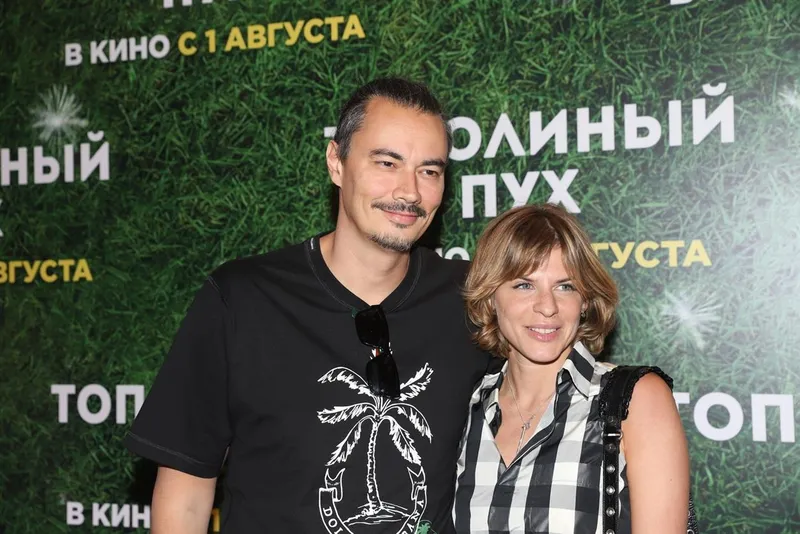 Жора Крыжовников, Ольга Долматовская