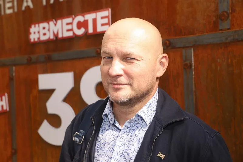 Александр Фисенко