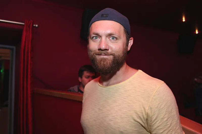 актер Денис Шведов