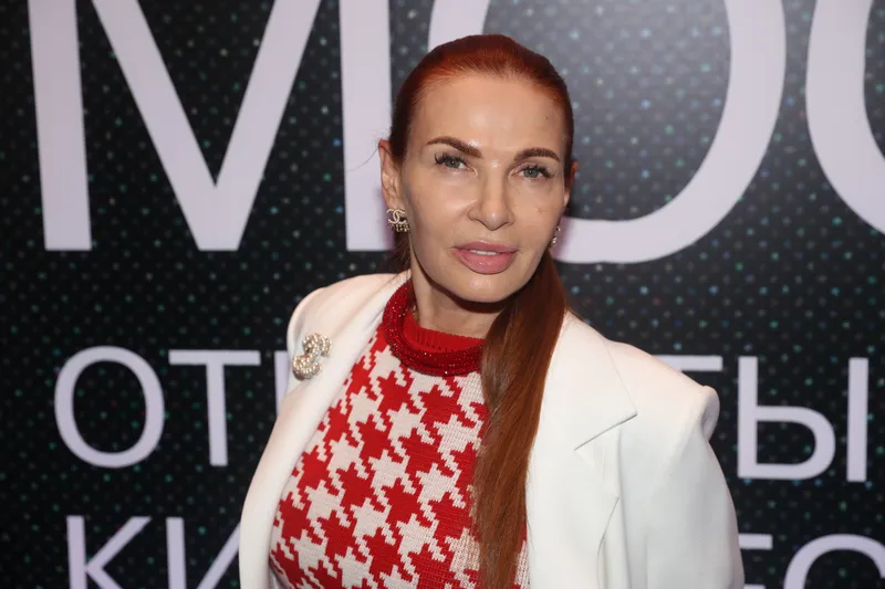 Эвелина Бледанс